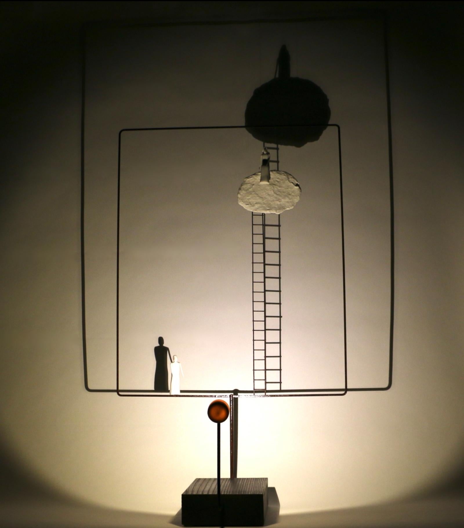 Lampe de table en porcelaine sculptée 'Sharing Our Cloud':: France Neuf - En vente à Paris, FR