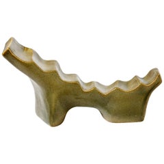 Scultura in porcellana con decorazione in Greene & Greene di Tim Orr, circa 1970