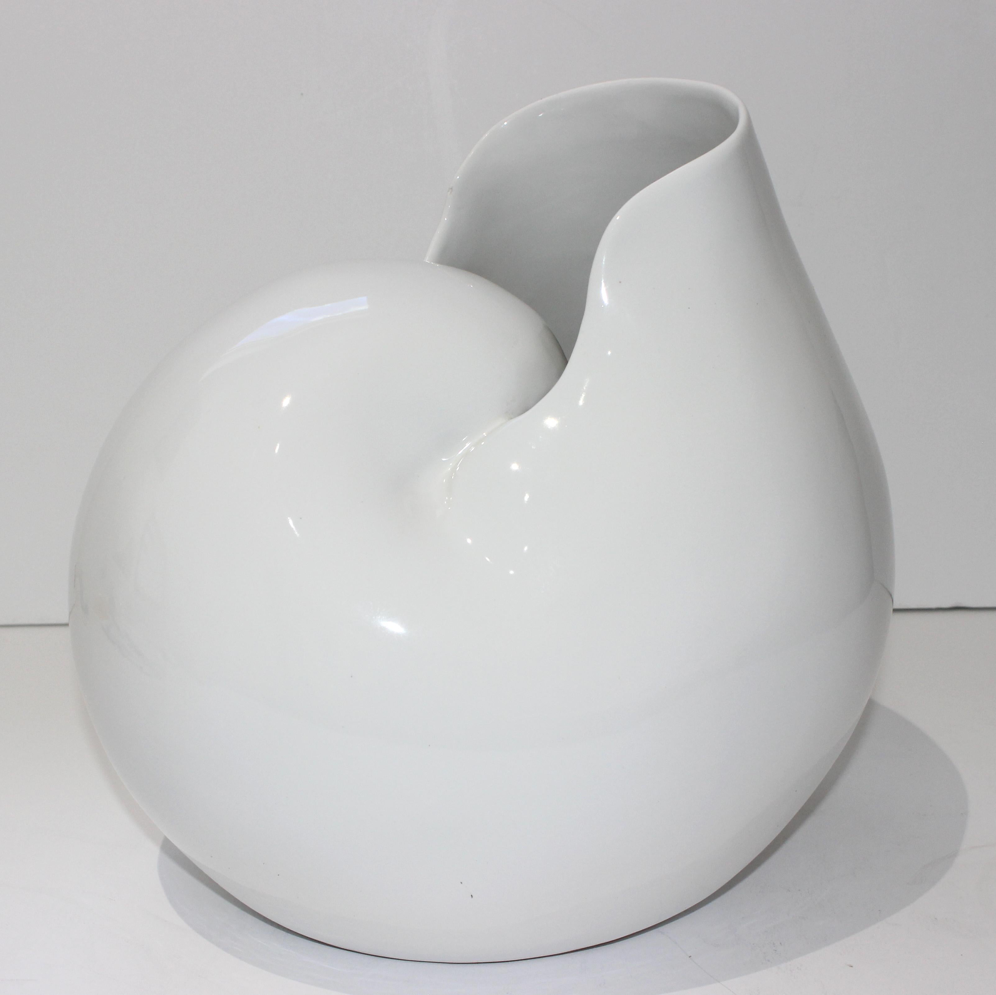 Modern Porcelain Seashell Vase For Sale
