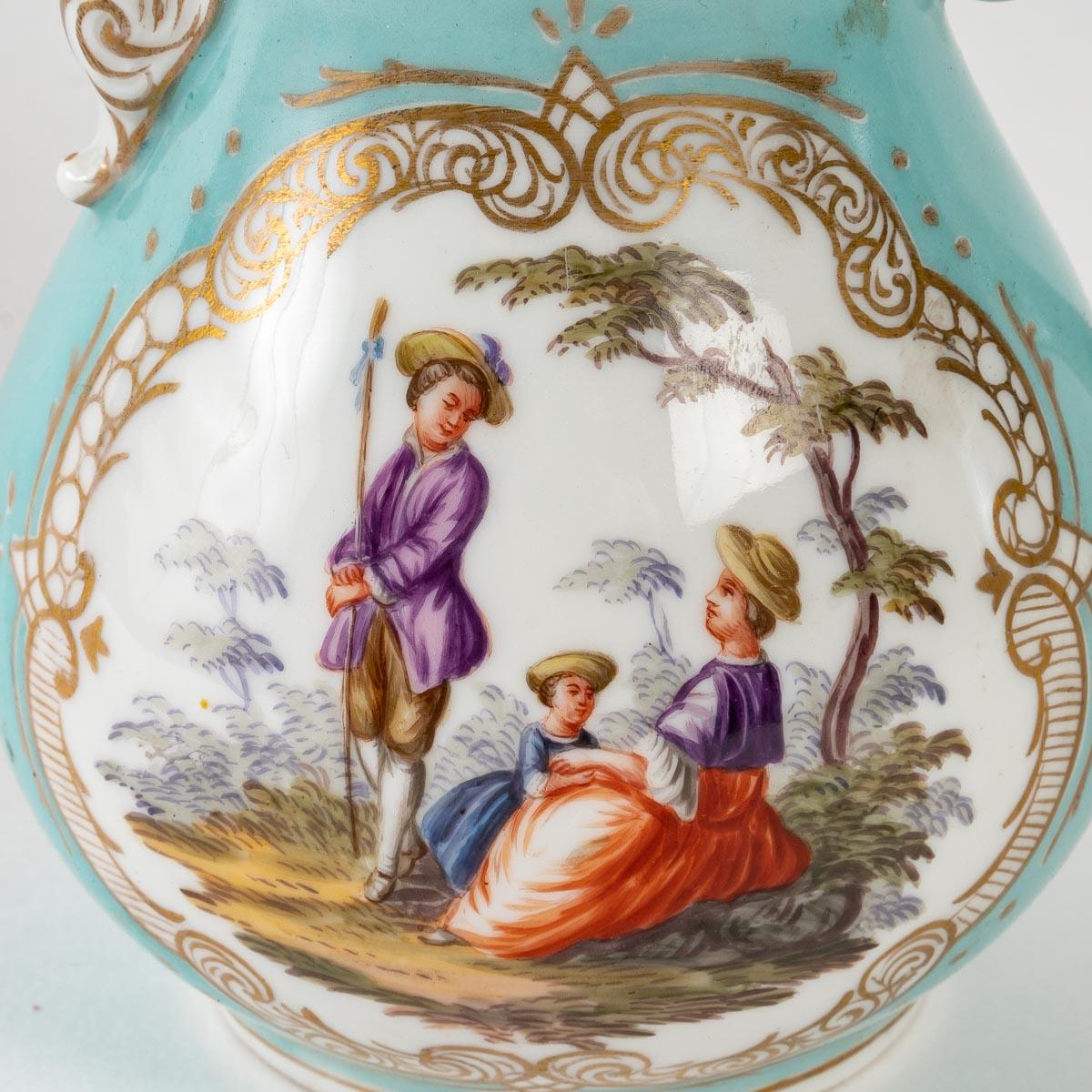 Porcelain Service and Its Meissen Tray, 19th Century 6