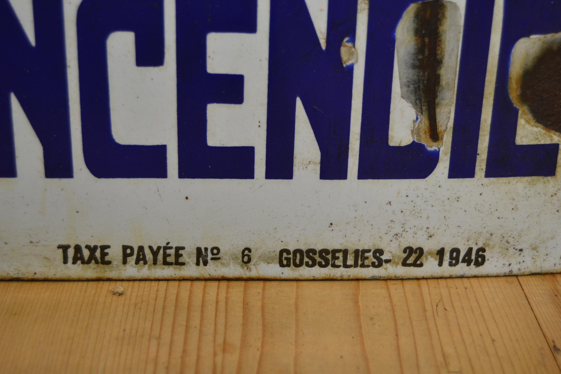 Porcelain Sign with Beehive and Bees, 1946, Belgium 2