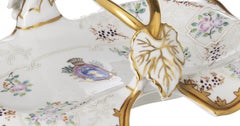 Porcelain - Small fruit bowl