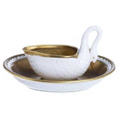 Porcelain - 'Swan' gravy boat - Vista Alegre