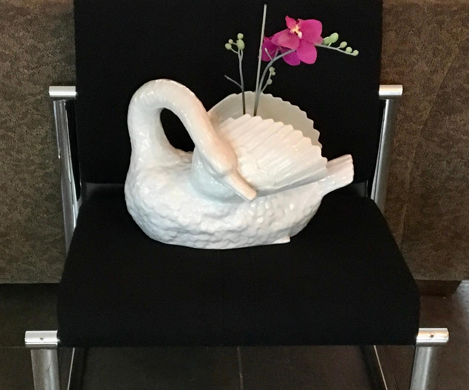 Porcelain Swan Planter, Mouzin - Le Cat et Cie, Early 20th Century For Sale 11