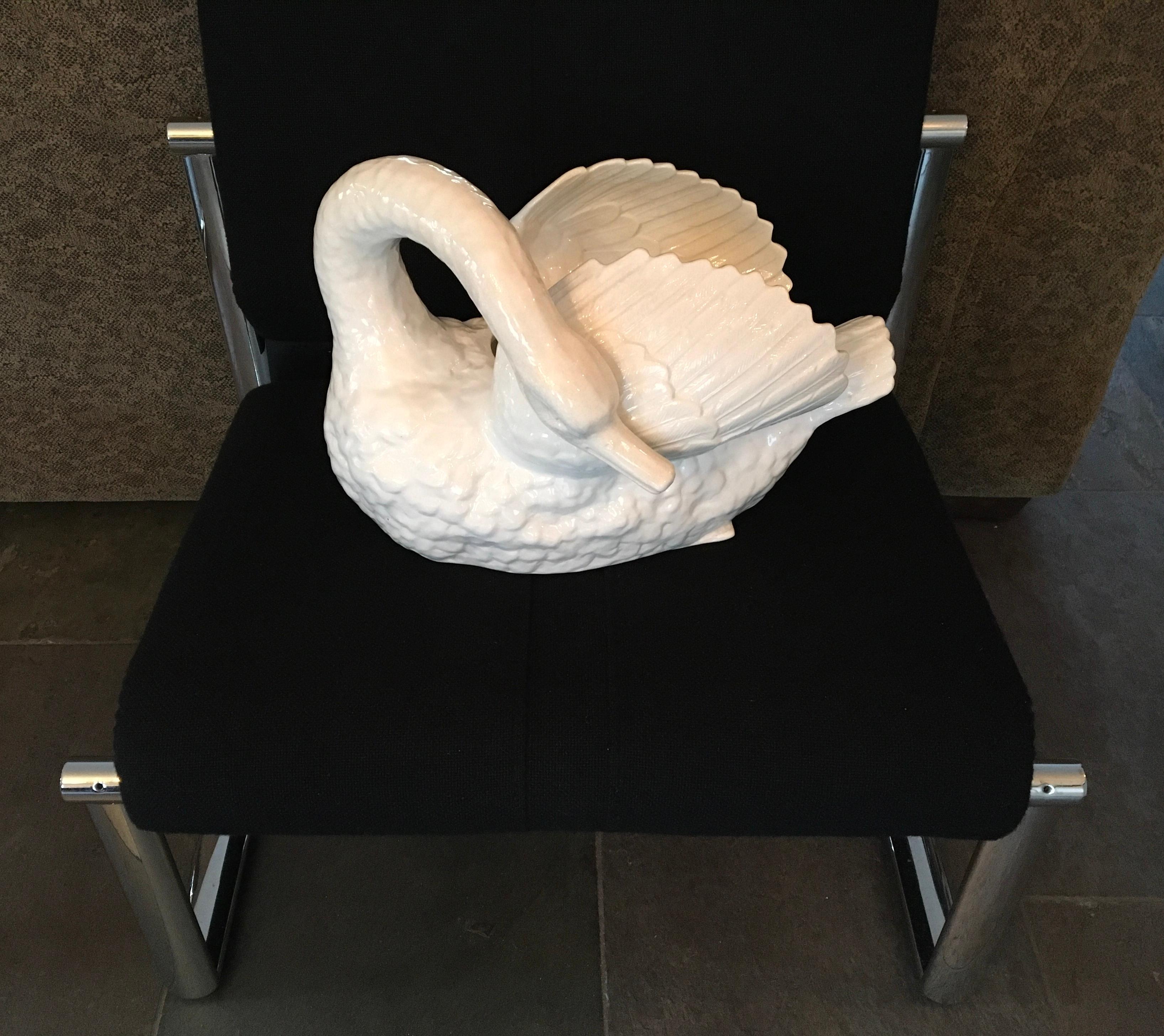 Earthenware Porcelain Swan Planter, Mouzin - Le Cat et Cie, Early 20th Century For Sale