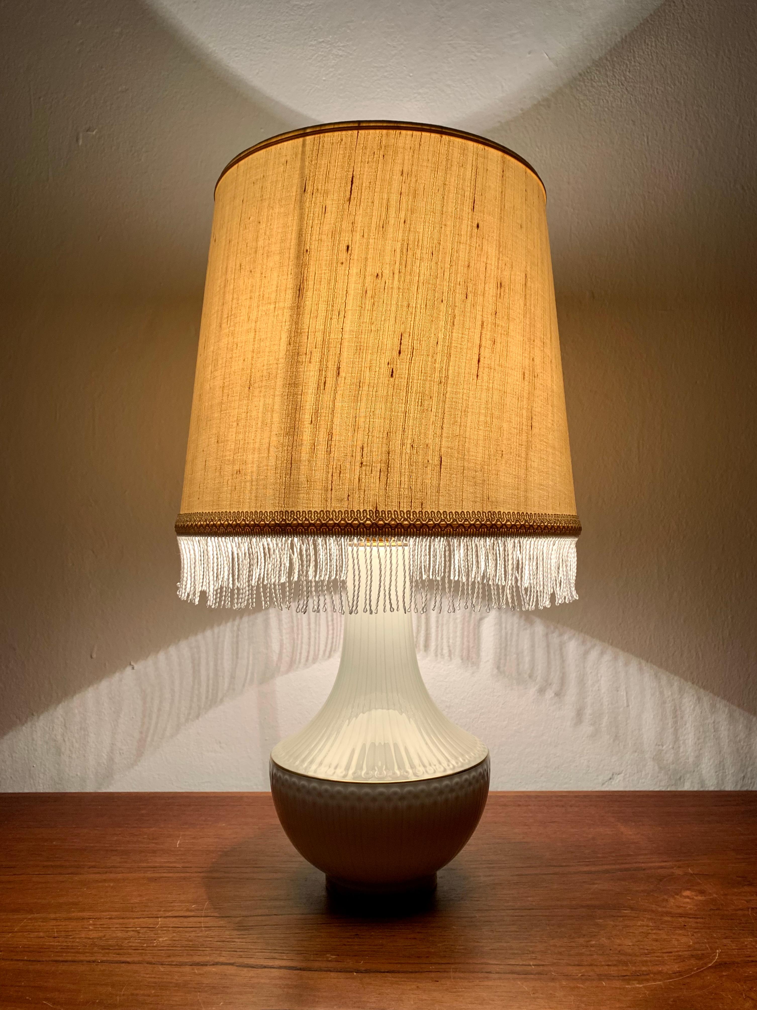 Porcelain Table Lamp by Hutschenreuther For Sale 4