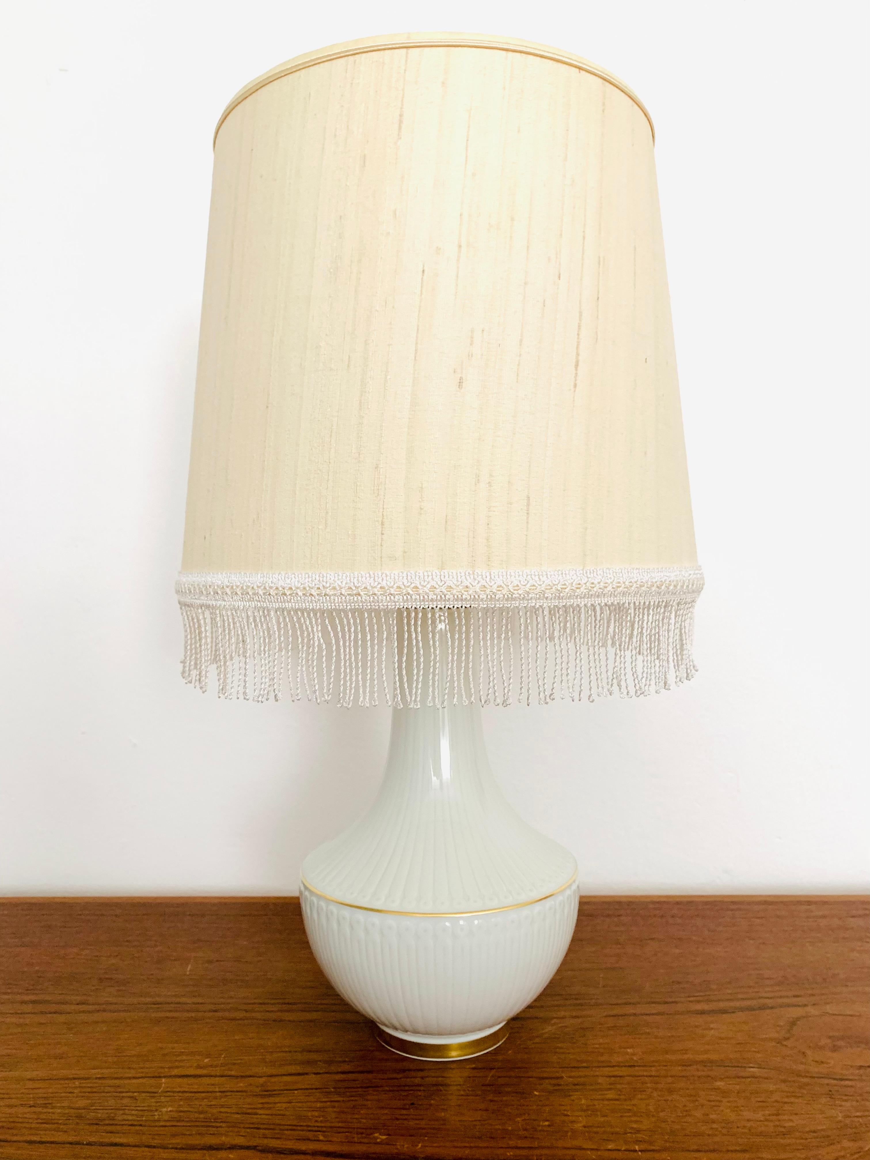 Porcelain Table Lamp by Hutschenreuther In Good Condition For Sale In München, DE