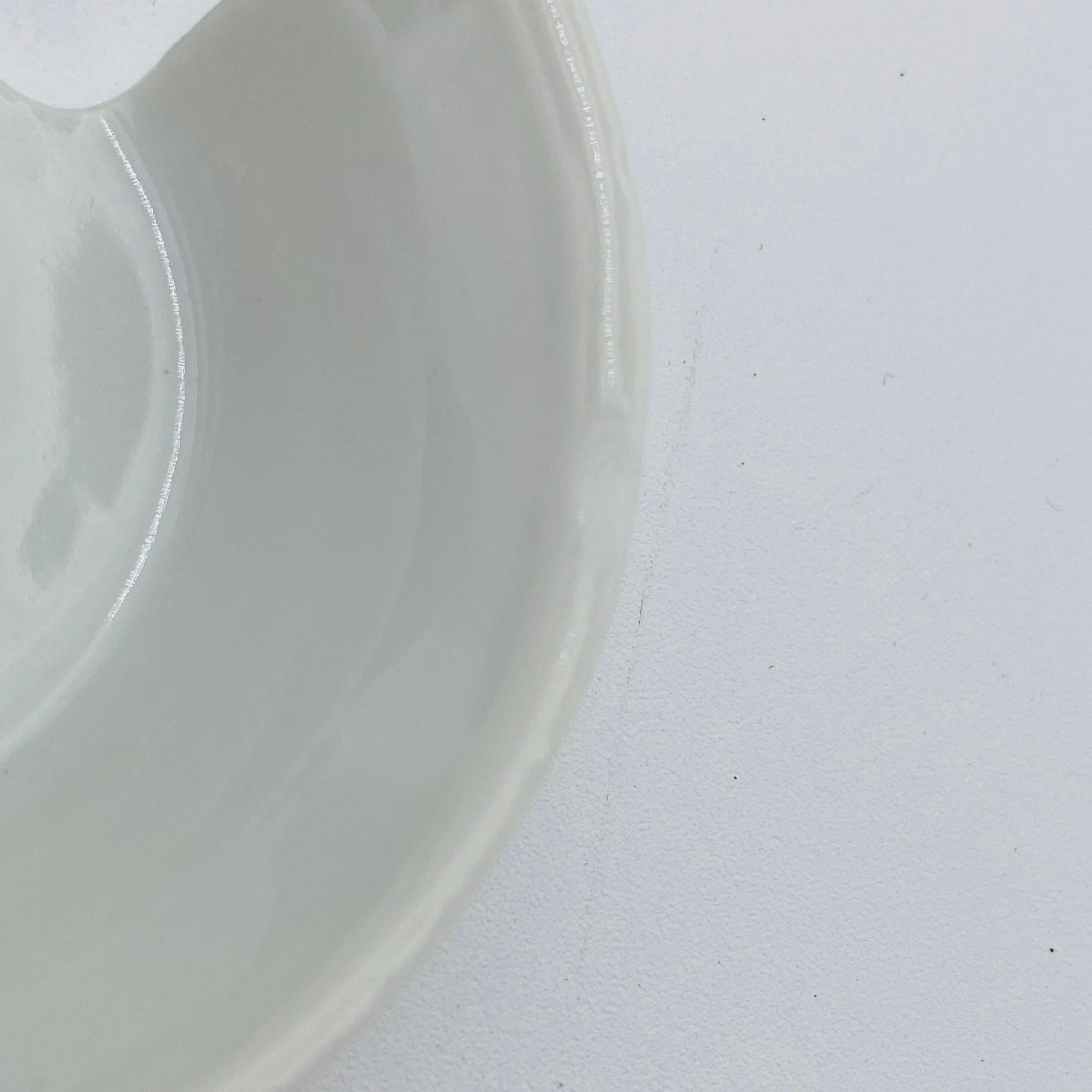 Tetera de porcelana, crema y azúcar de Lagardo Tackett para Freeman Lederman en venta 6