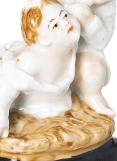 Porcelain - Toothpick holder 'boys fighting' - Vista Alegre