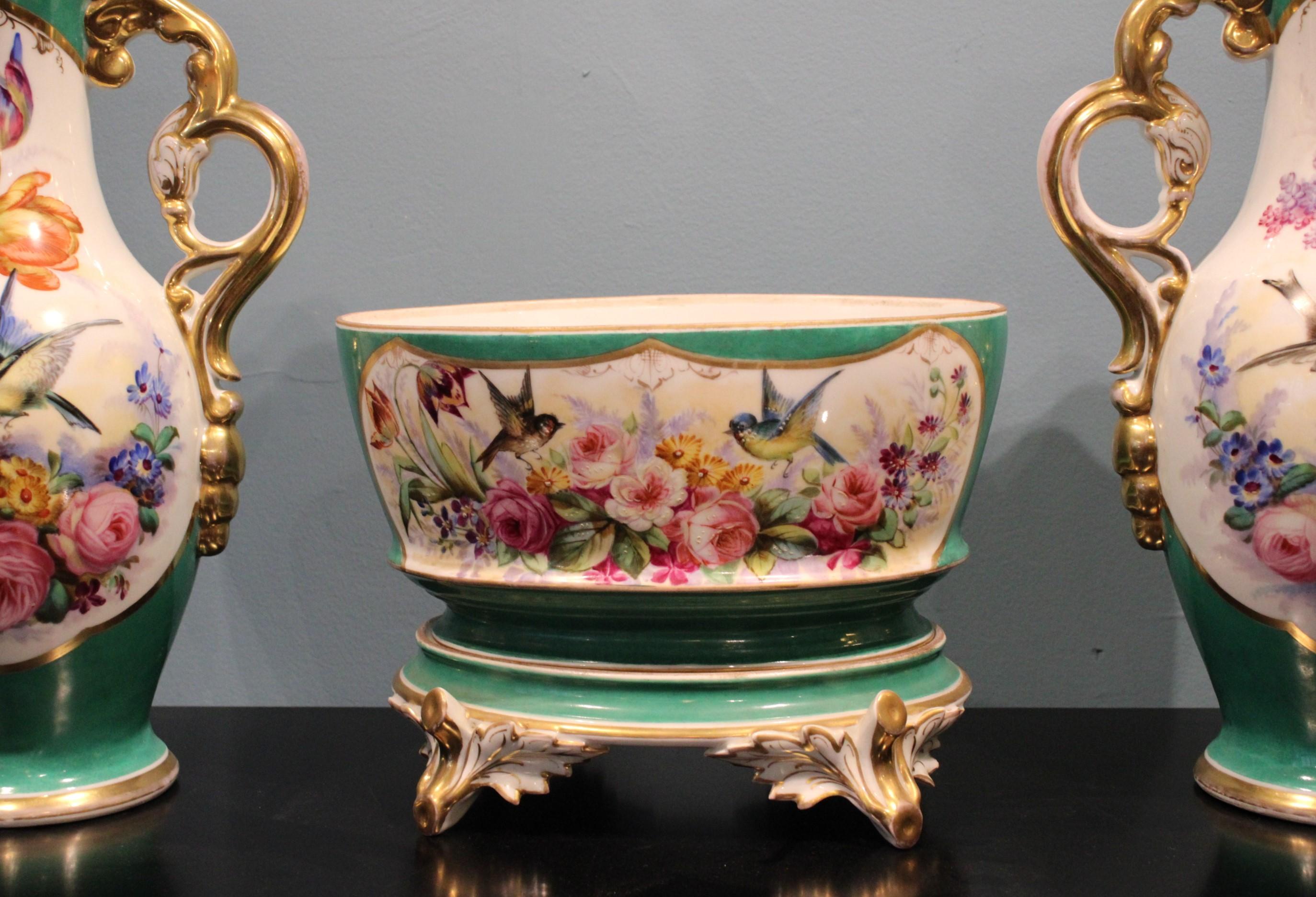 Porcelain Trim, circa 1900 In Fair Condition For Sale In Paris, FR