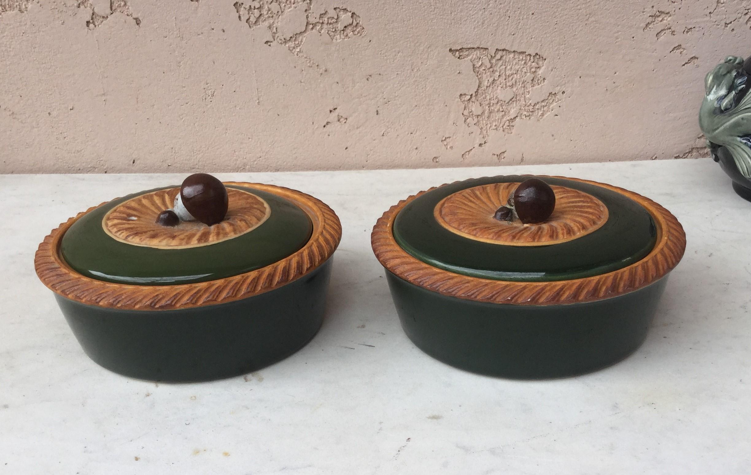 Porcelain Trompe L'oeil Chestnut Tureen Mehun, circa 1930 In Good Condition In Austin, TX