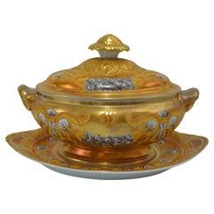 Porcelain tureen with gold powder and hand painted, Vista Alegre