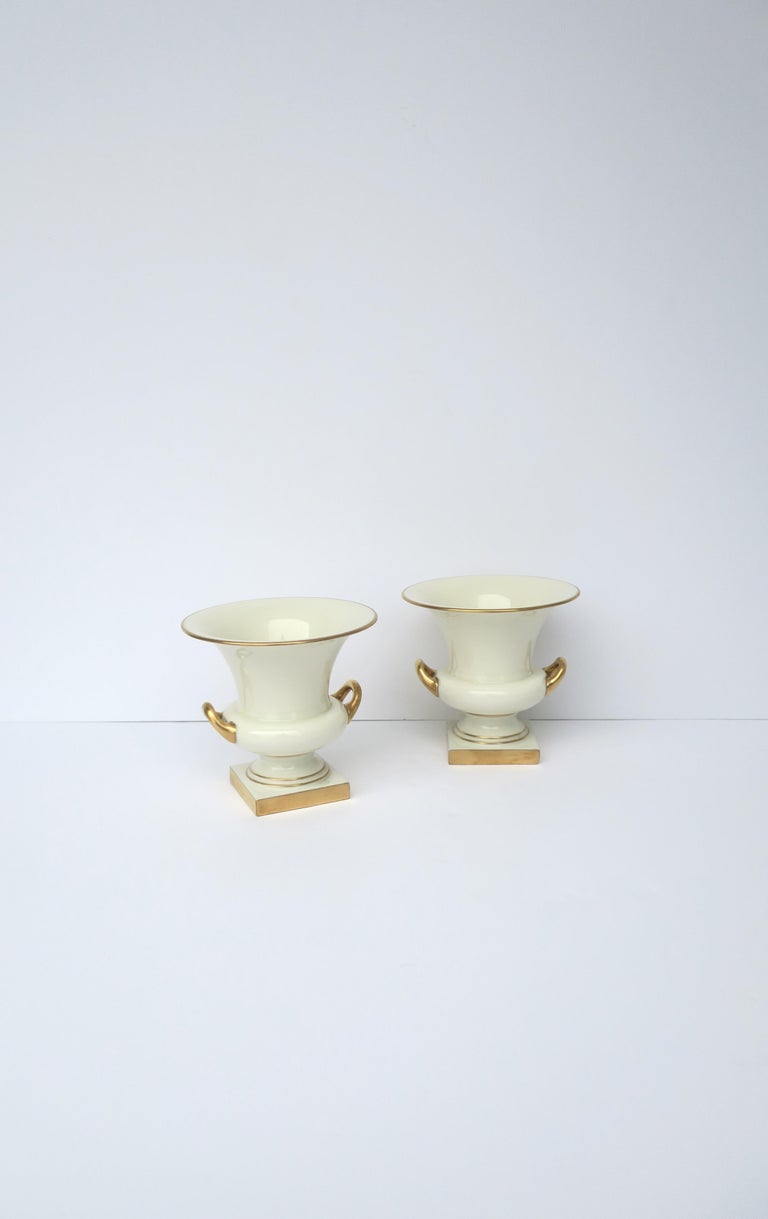 American Porcelain Urns, Pair For Sale