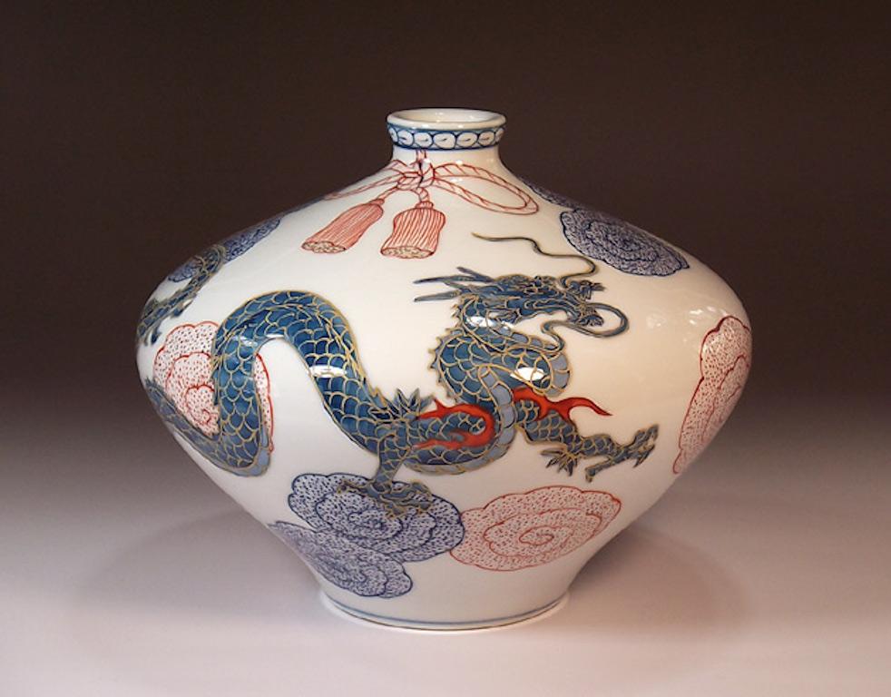 Hand-Painted Porcelain Vase Blue and Red by Japanese Contemporary Master Artist For Sale