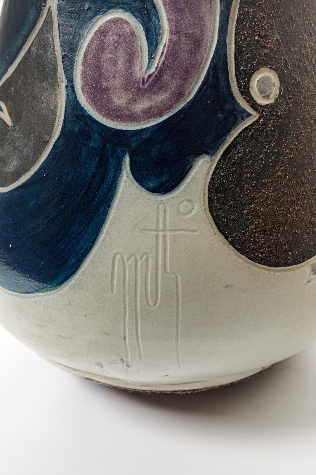 Porzellanvase von Georges Martin, ca. 1970-1980. (Ende des 20. Jahrhunderts) im Angebot