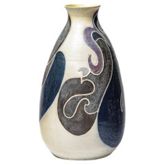 Vase en porcelaine de Georges Martin, vers 1970-1980.