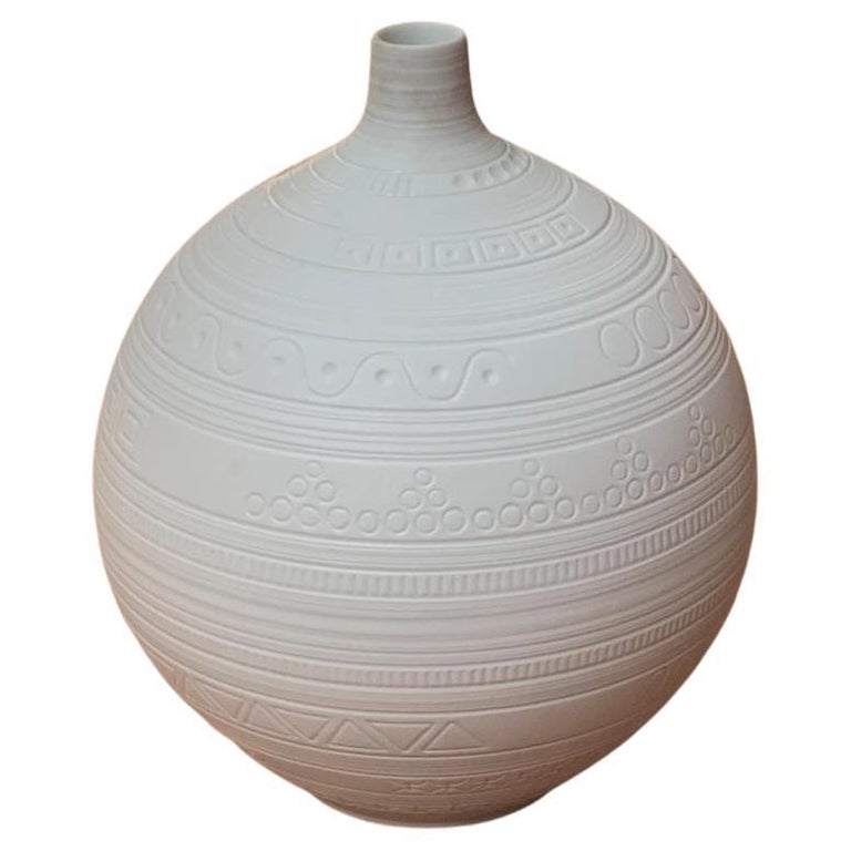 Porzellanvase von Hans Achtziger für Hutschenreuther, 1970 im Angebot bei 1stDibs Deutschland