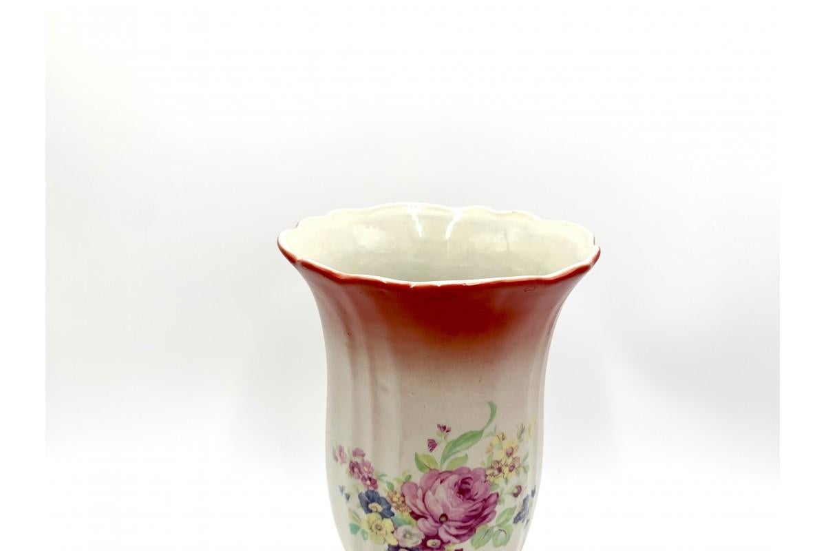 vase made in poland