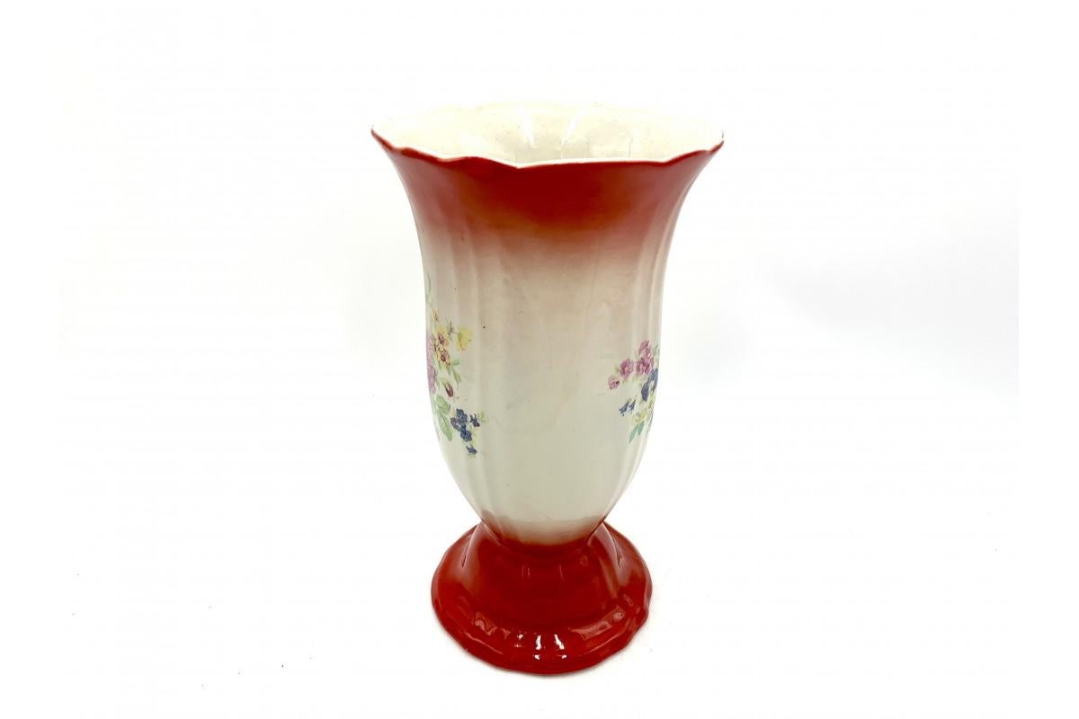 Porcelain Vase, Chodziez, Poland, 1950s In Good Condition For Sale In Chorzów, PL