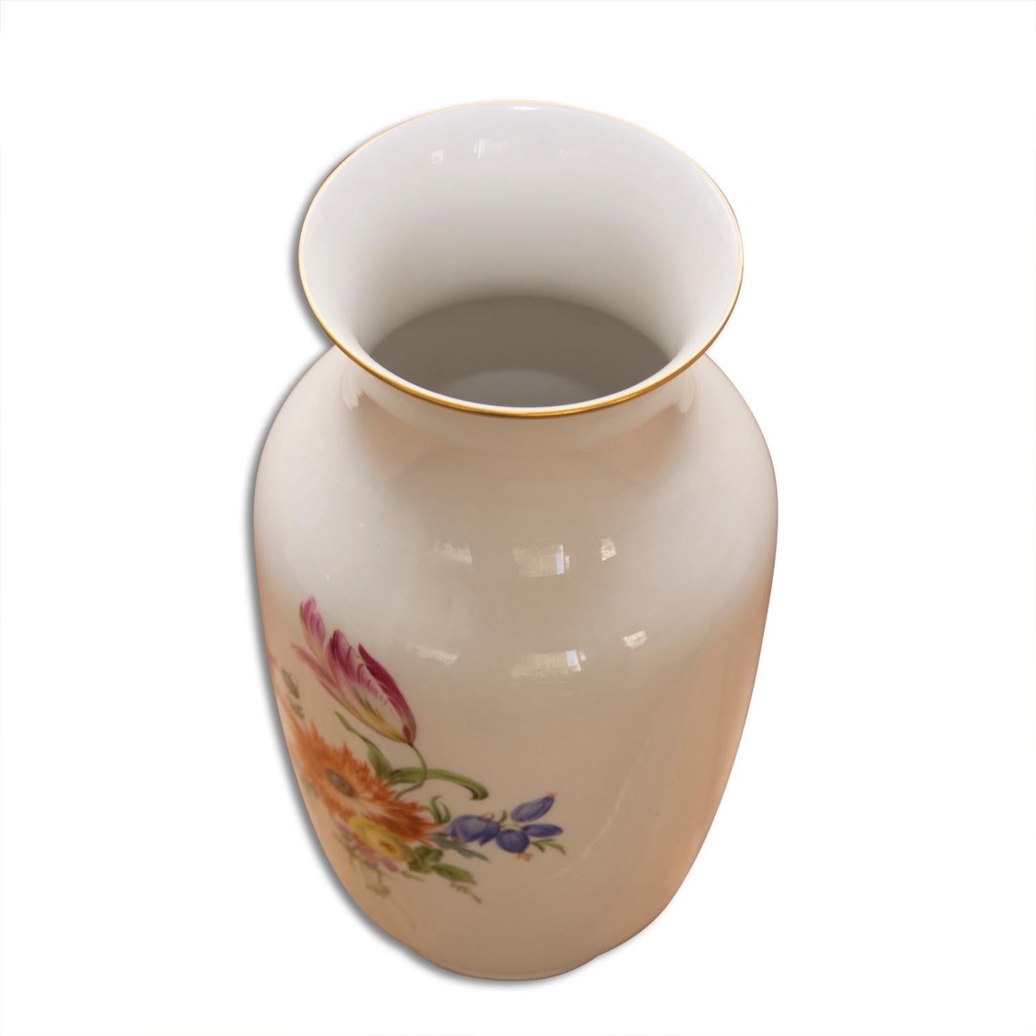 Porcelain Vase from Meissen, Germany, 1930´s For Sale 3