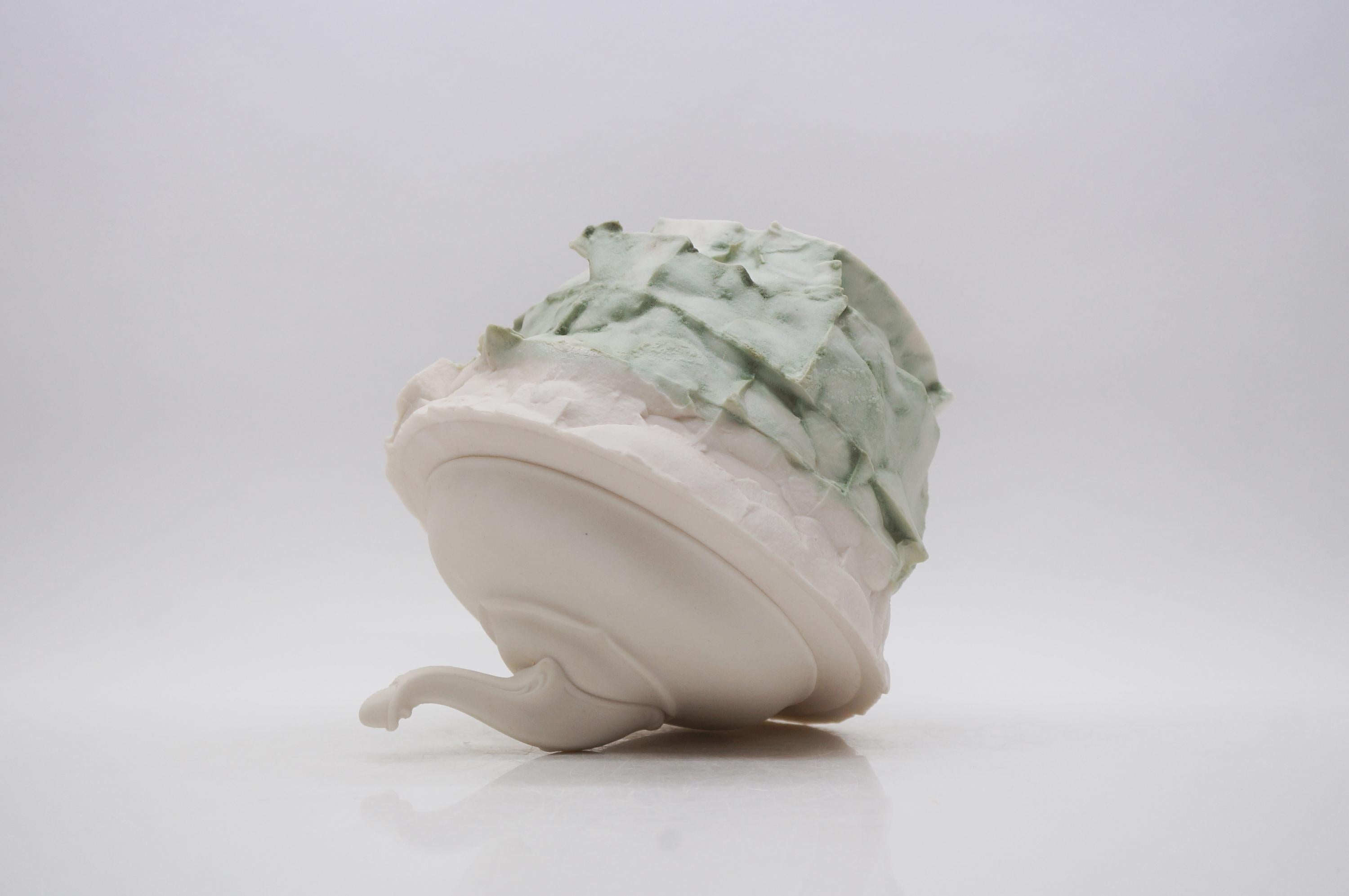 Porcelain Vase Handsculpted by Monika Patuszyńska For Sale 6