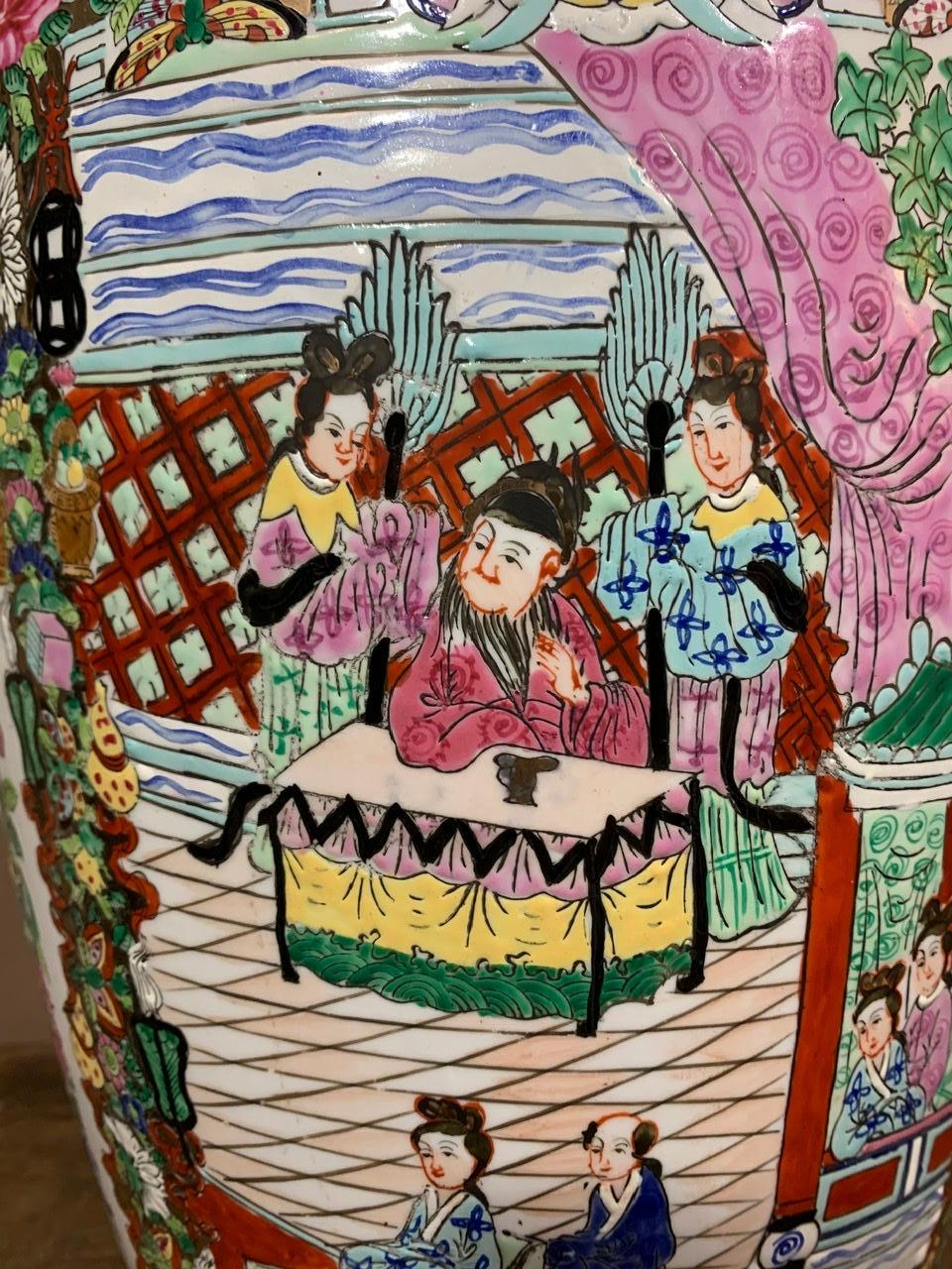 Vase en porcelaine de Canton Début du 20e siècle 3