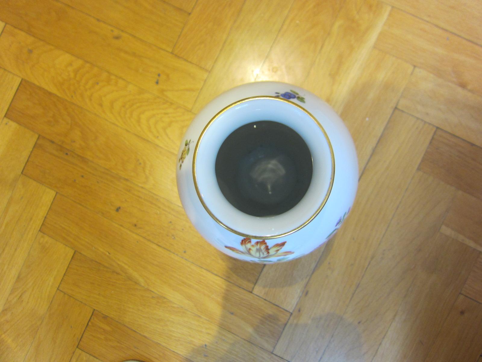 Austrian Porcelain vase royal Vienna , XL, about 1950 For Sale
