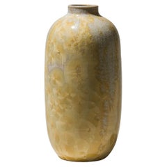 Porcelain VASE with white-yellow crystalline-glaze