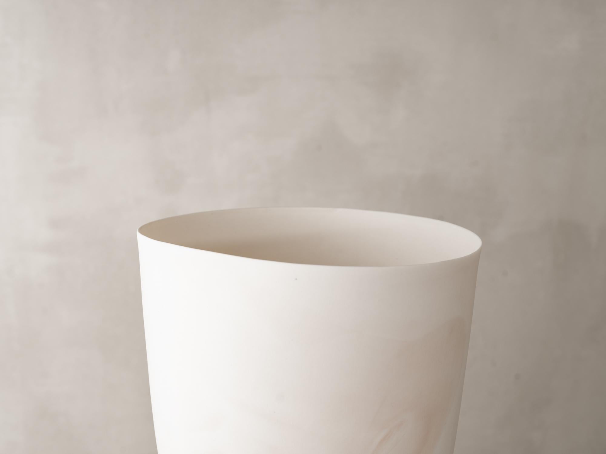 Porcelain Vessel 230410 by Katherine Glenday For Sale 1