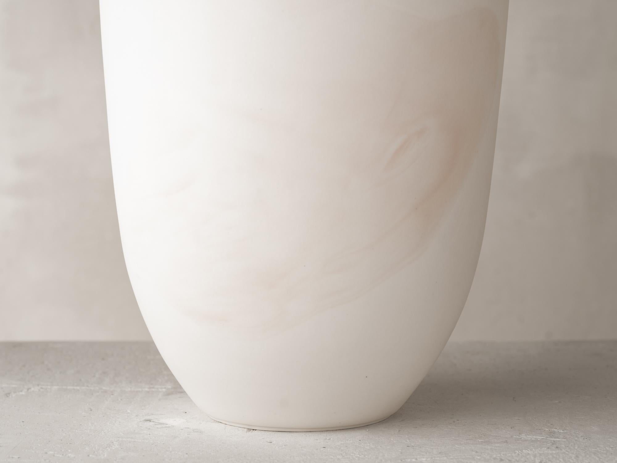 Porcelain Vessel 230410 by Katherine Glenday For Sale 2