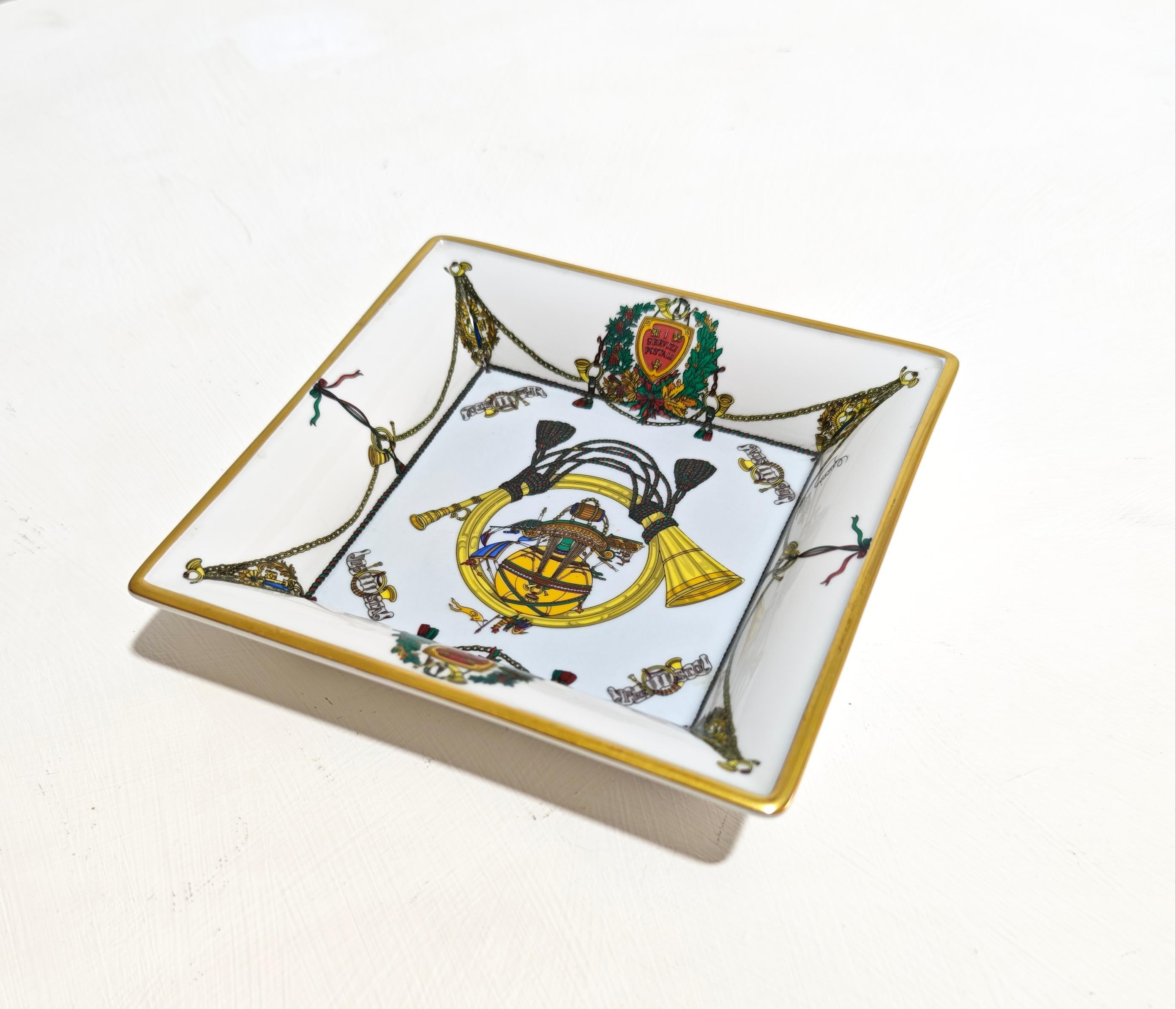 Aschenbecher aus Porzellan mit Ablageschale Gucci Midcentury Modern Italienisches Design 1960er Jahre im Angebot 3