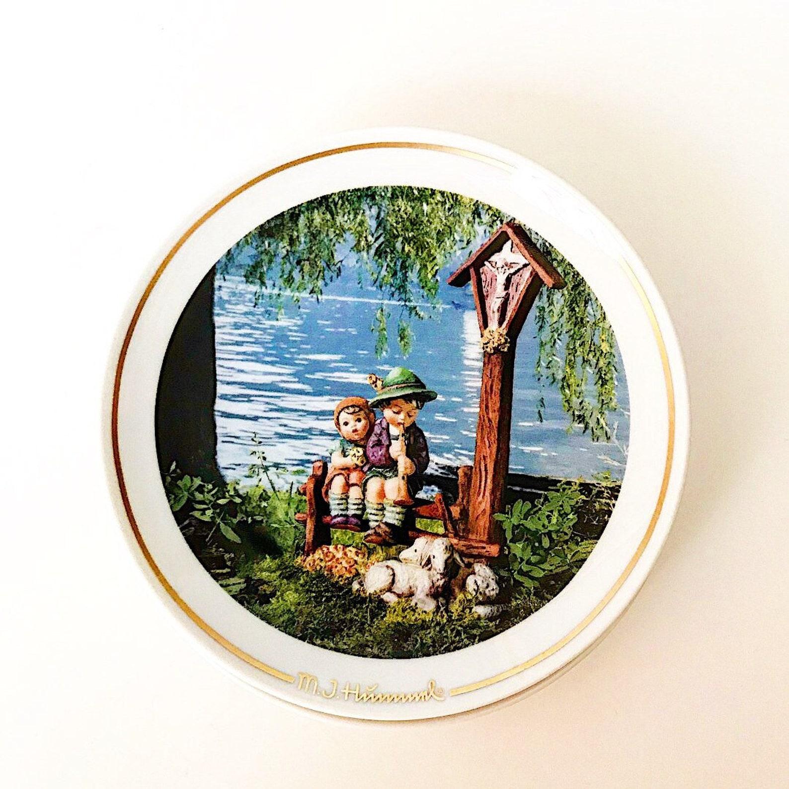 Porzellan-Wandteller von Hummel, Vintage Goebel, 4er-Set (20. Jahrhundert) im Angebot