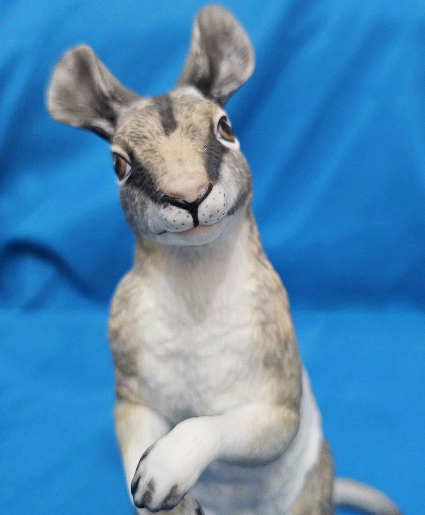 Vintage Lenox Porcelain Wallaby Sculpture, 7.5 Inches For Sale 5