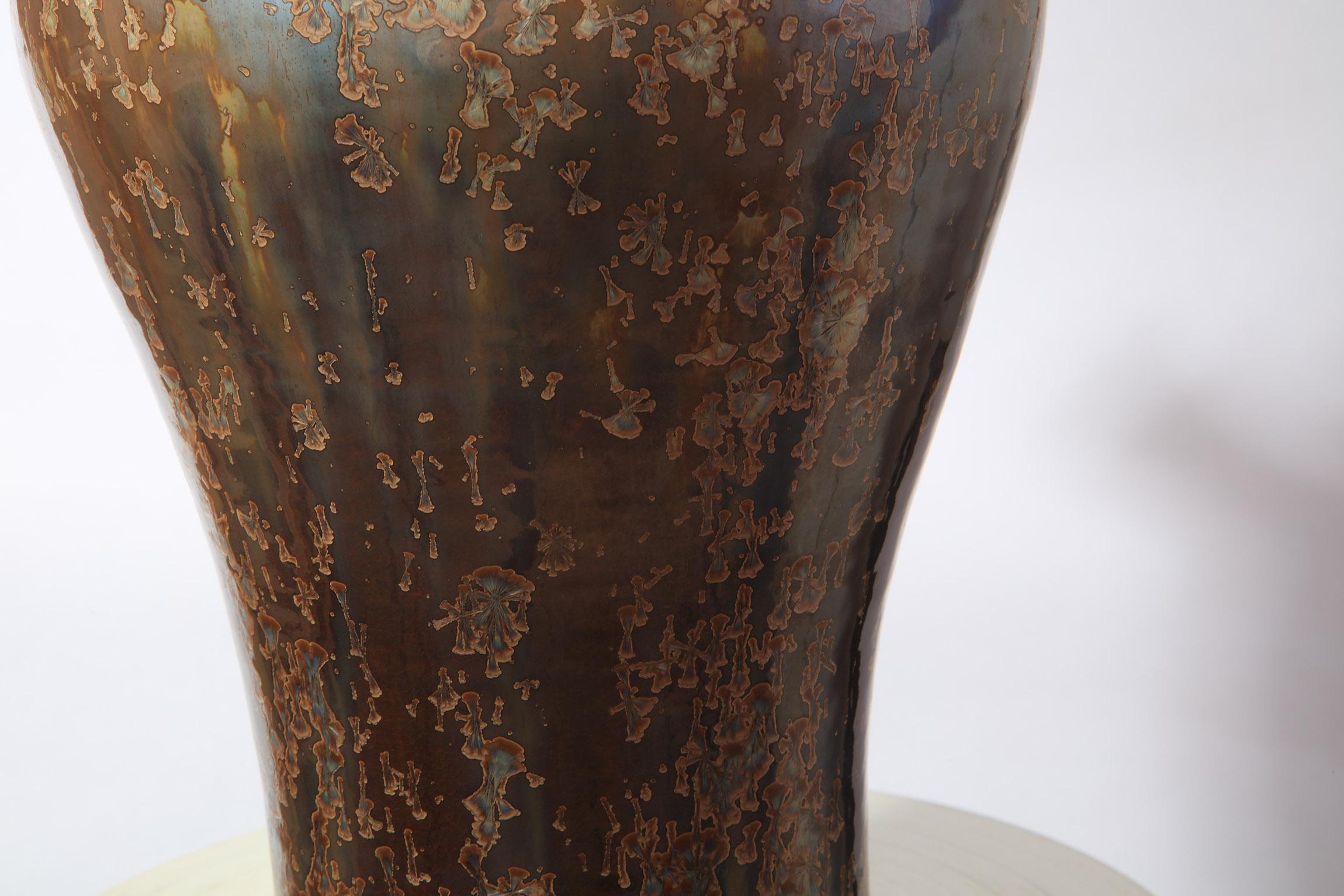 Porcelain with Metallic Crystalline Glaze - Trumpet Form Table Lamp For Sale 3