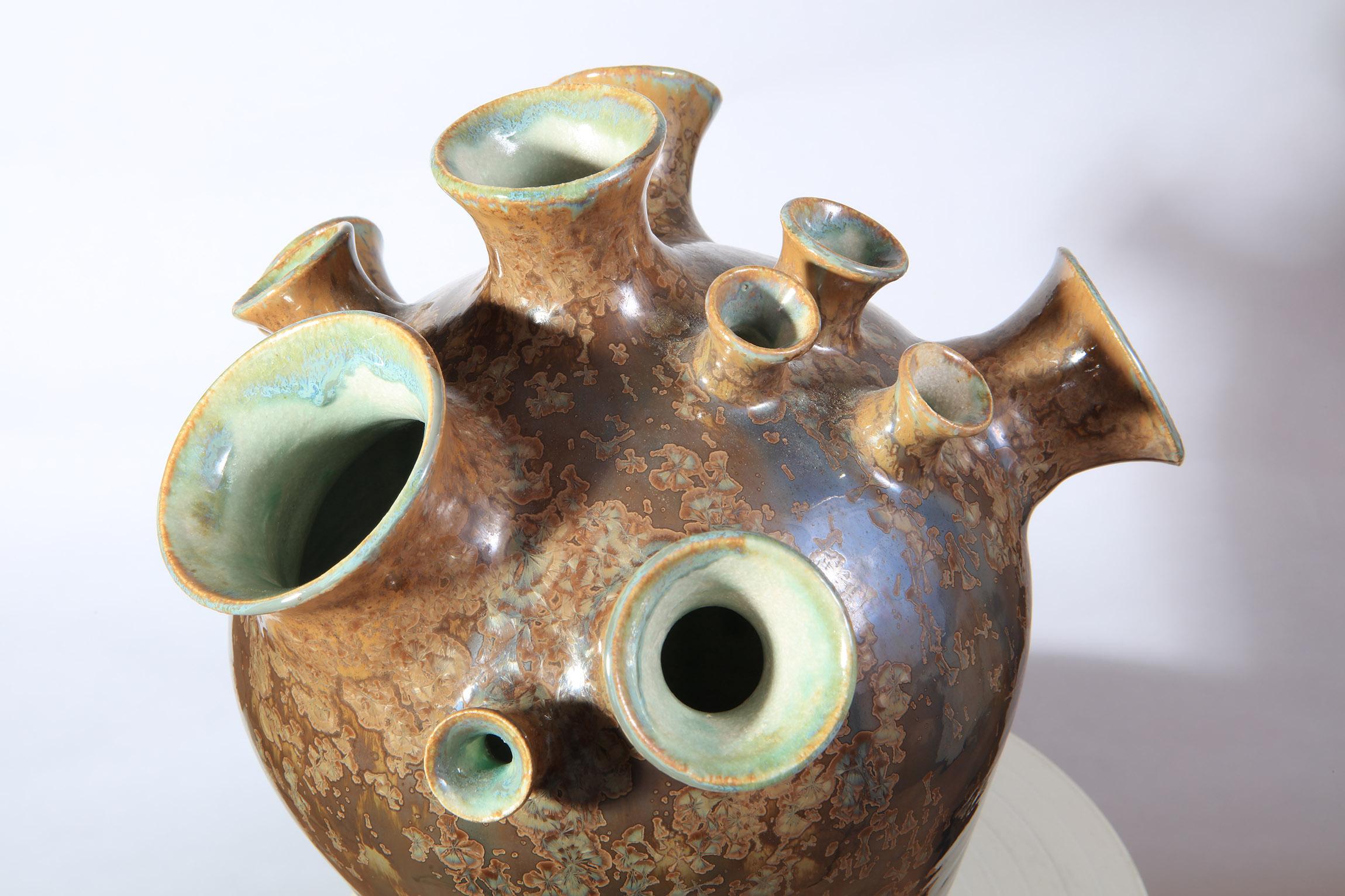 Porcelain with Metallic Crystalline Glaze - Trumpet Form Table Lamp For Sale 4