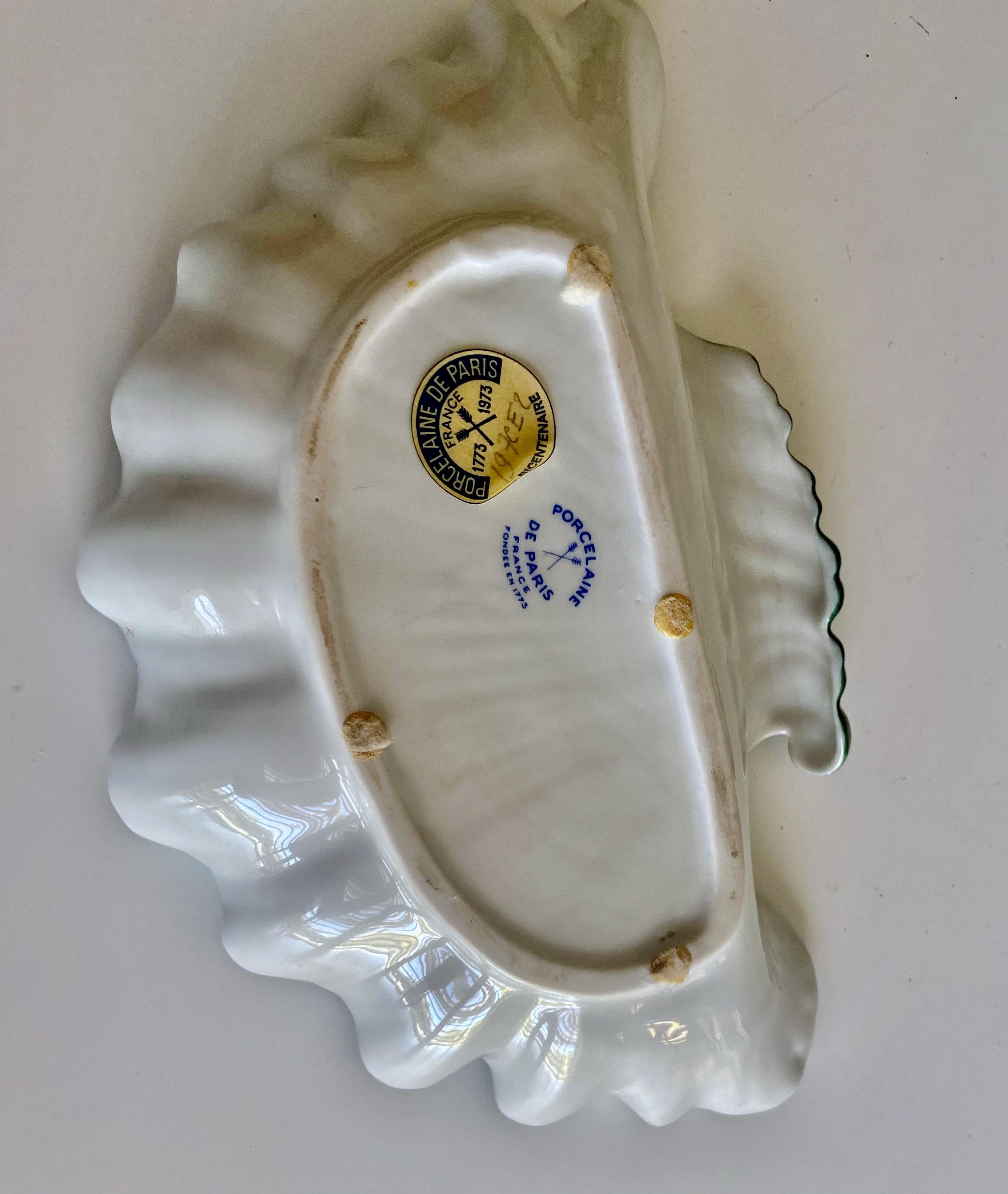 Porcelaine De Paris Clam Shell Bowl For Sale 9
