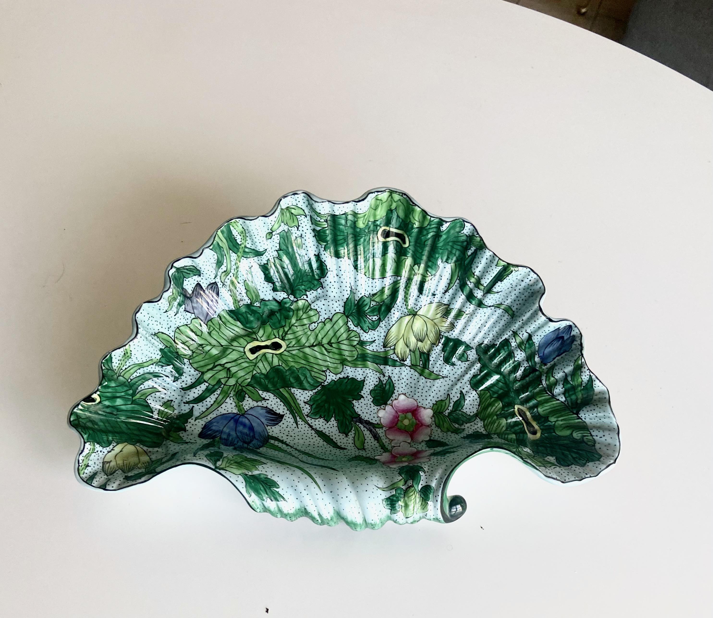 French hand painted floral porcelain clam or shell shape bowl by Porcelaine De Paris of France. 