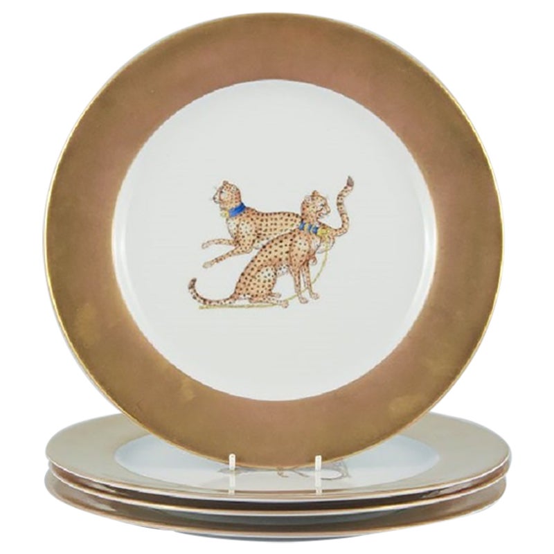 Porcelaine de Paris 
Décor, Chasses Royales
, Four Large Cover Plates