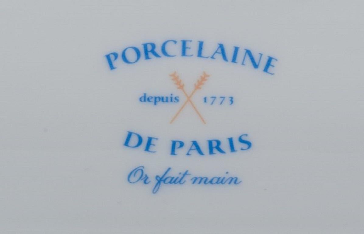Late 20th Century Porcelaine de Paris 'Décor - Chasses Royales', Hand Decorated Bowl with Cheetahs For Sale