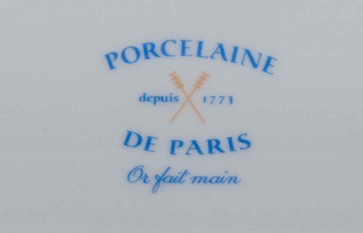 Porcelaine de Paris 'Décor - Chasses Royales', Hand Decorated Bowl with Cheetahs For Sale 1