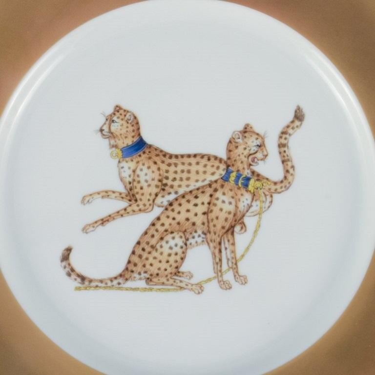 French Porcelaine de Paris 'Décor, Chasses Royales', Two Cover Plates with Cheetahs For Sale