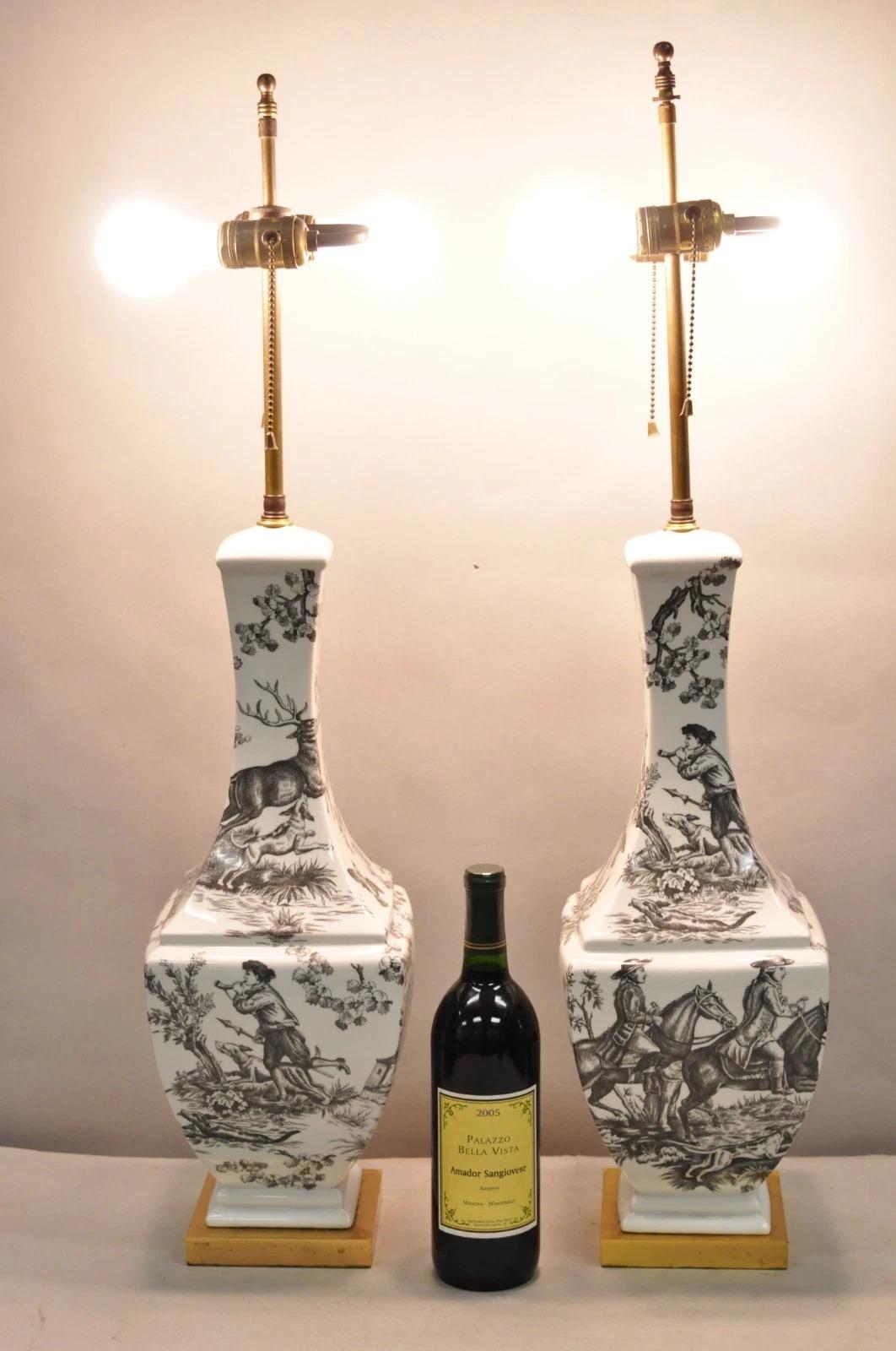 Paire de lampes de table en porcelaine de jardinerie 