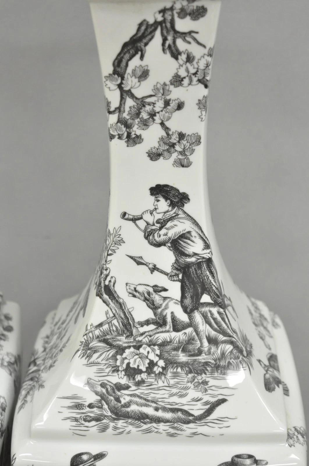 20ième siècle Porcelaine de Paris Toile Porcelaine Jardinierie Lampes de table Paire en vente