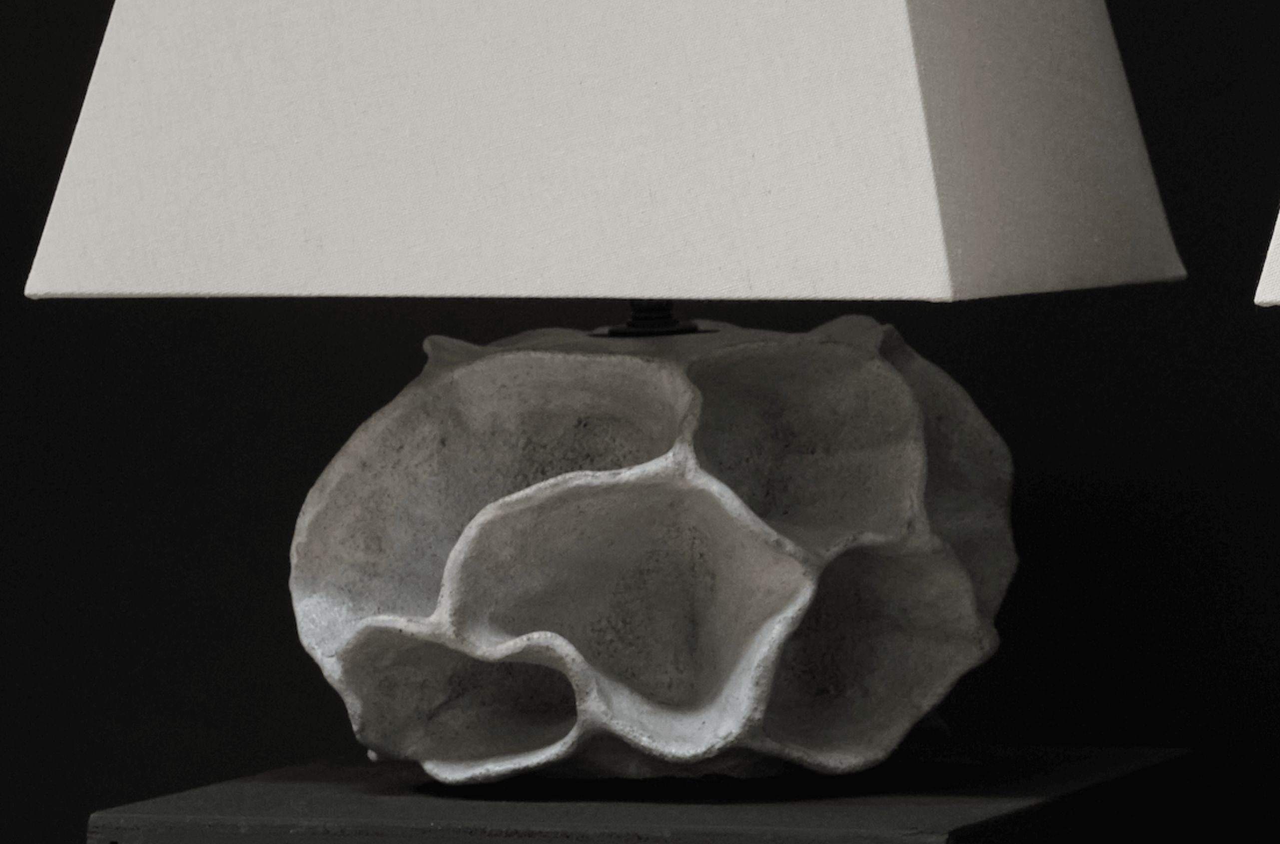 Porifera Ceramic Table Lamp, Blanc In New Condition For Sale In Los Angeles, CA