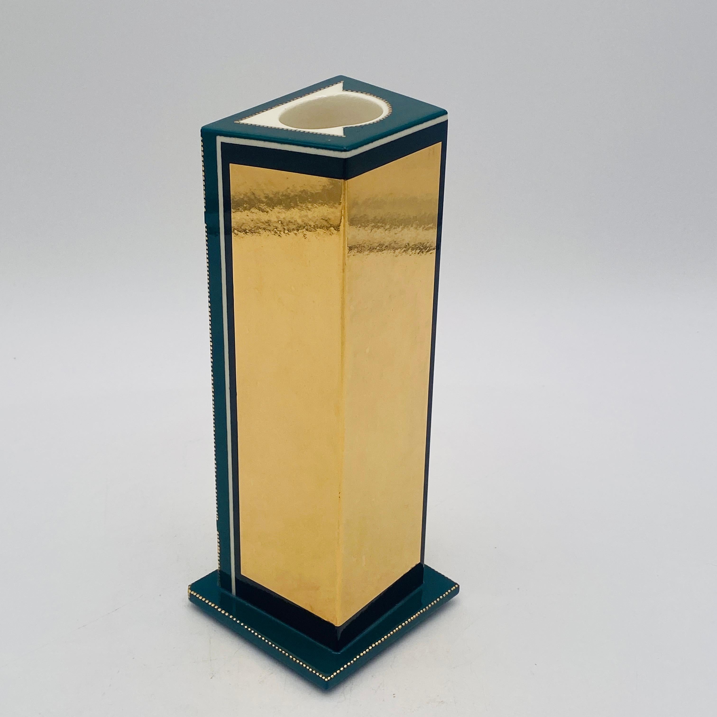 Porntip Sangvanich Signed Geometric Vase 2003 For Sale 3