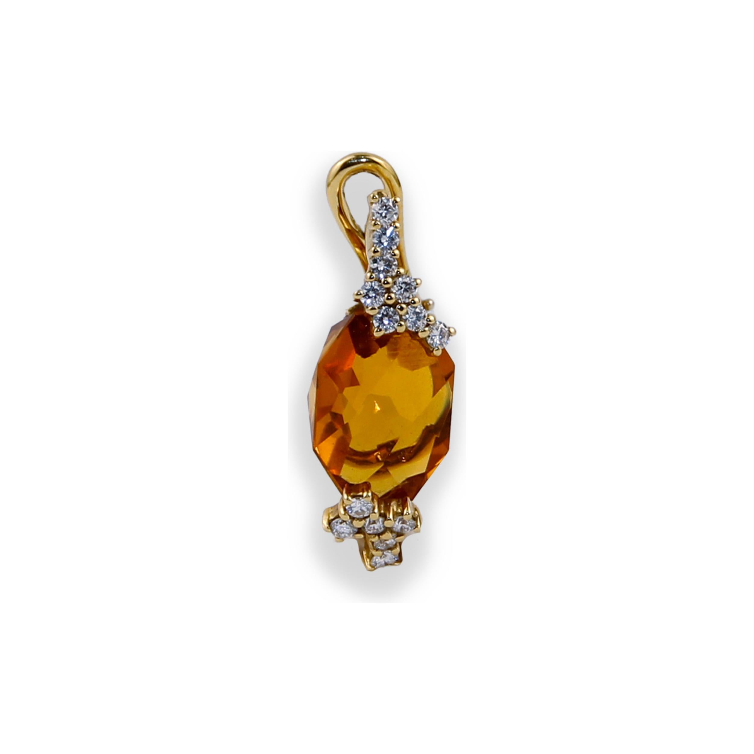 18K Yellow Gold
Diamond: 0.86ctw
SKU: BLU01753
Model number: R0269B802-CIT
Retail price: $12,850.00
