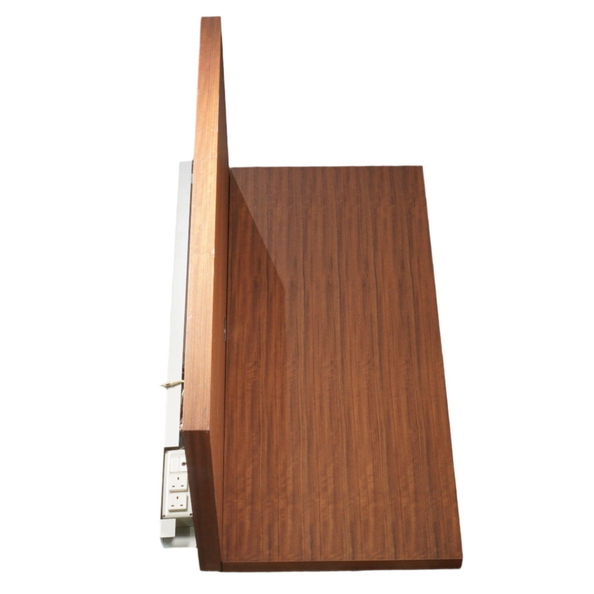 Italian Porro Web Shelf by Piero Lissoni For Sale