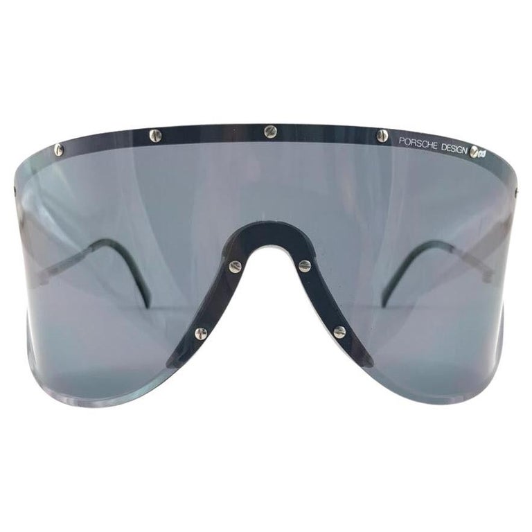 Vintage Jones Cycling  shield yoko ono Sunglasses in good shape.. These sporty, 80s style shield sunglasses were made famous  main image 2