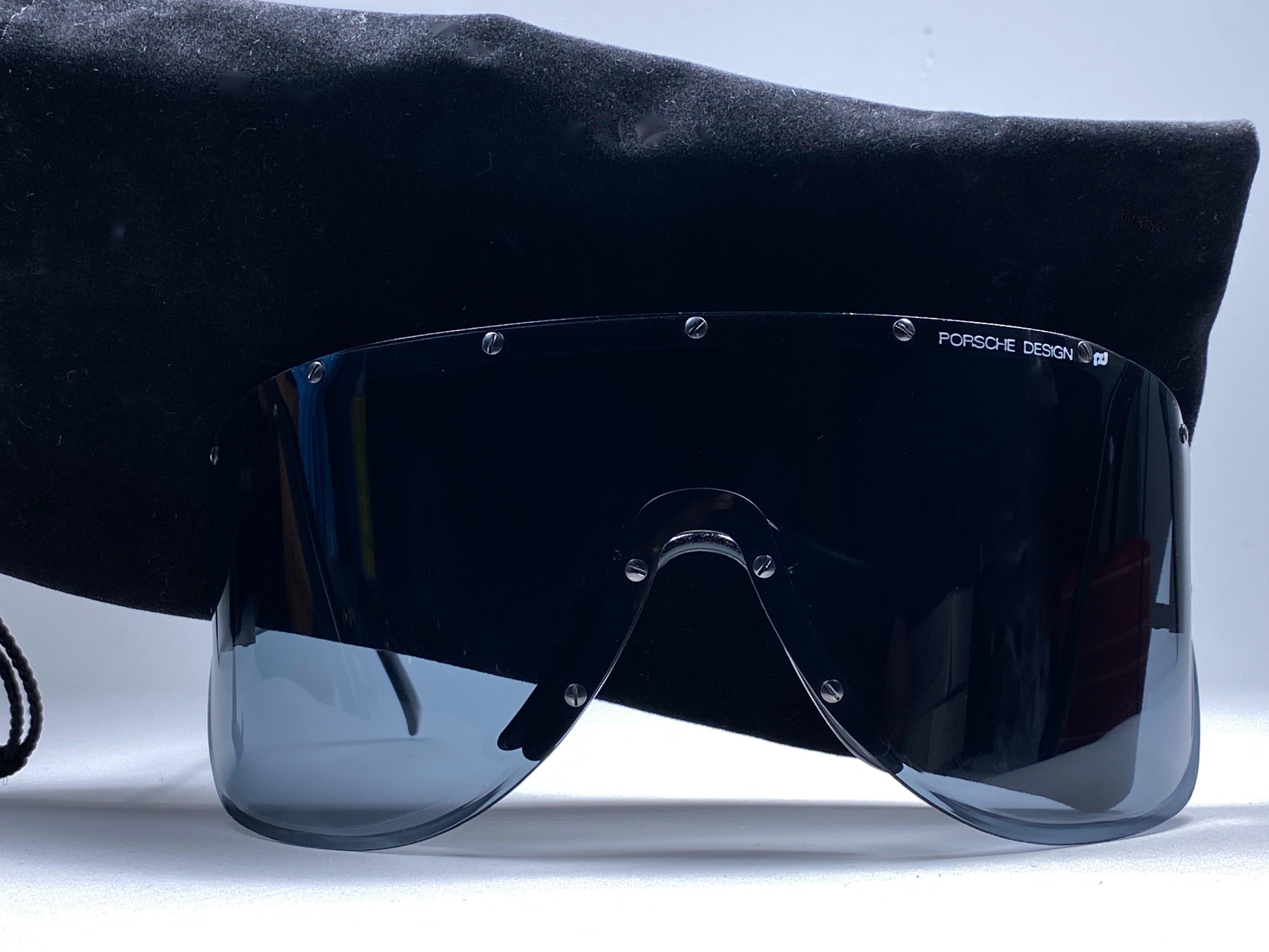 Porsche Design 5620 90 Vintage Shield Yoko Ono Sunglasses, 1980s In New Condition In Baleares, Baleares