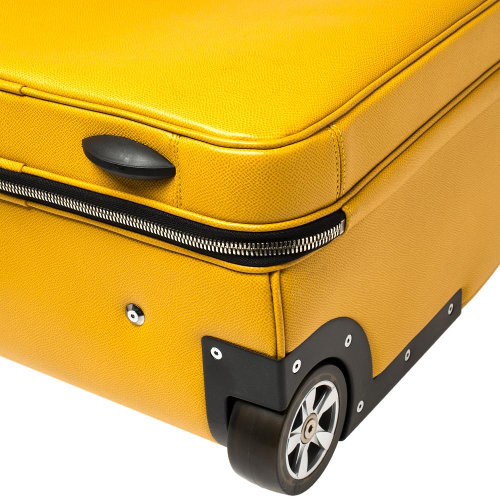 Porsche Design Yellow Leather Trolley Suitcase In Good Condition In Dubai, Al Qouz 2